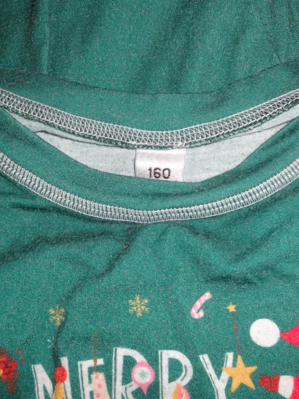 UNISEX KIDS CHRISTMAS-THEMED PAJAMA SET SIZE 160 (14-16) NWOT